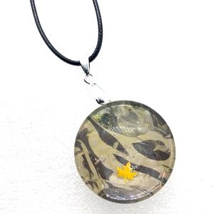 Statement Snap pendant with handmade 30mm snap SJ30 simple round StyleDot